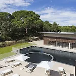 Residhotel Pont Du Gard Апарт-отель