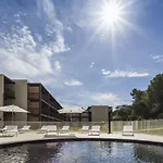 Aparthotel Residhotel Pont Du Gard