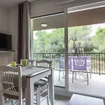 Residhotel Pont Du Gard 3*