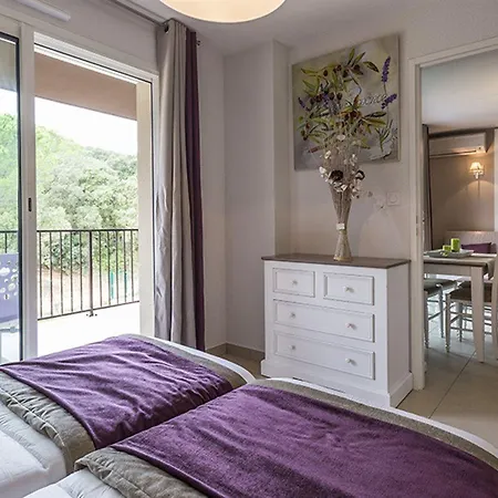 Ξενοδοχείο με διαμερίσματα Residhotel Pont Du Gard Remoulins
