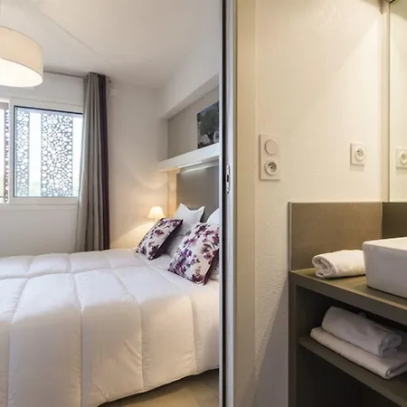 Residhotel Pont Du Gard Aparthotel Remoulins