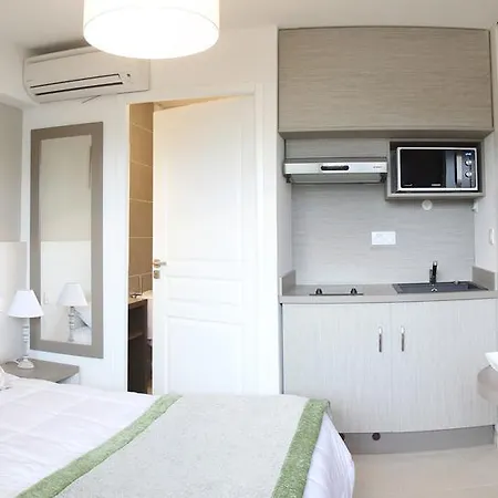 Residhotel Pont Du Gard