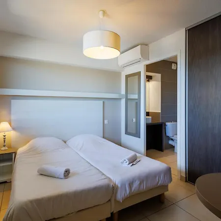 Apart Otel Residhotel Pont Du Gard 3*