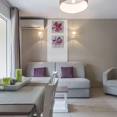 Apart Otel Residhotel Pont Du Gard