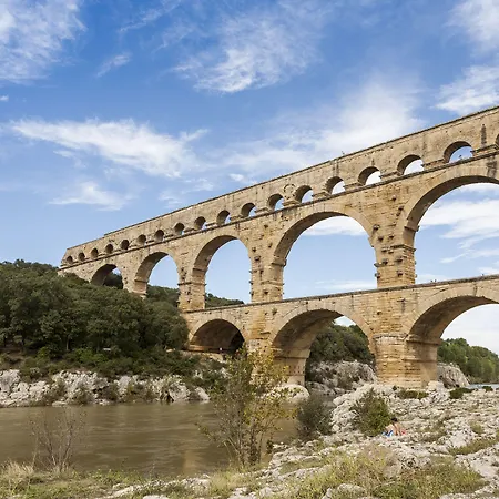 Residhotel Pont Du Gard 아파트호텔 3*