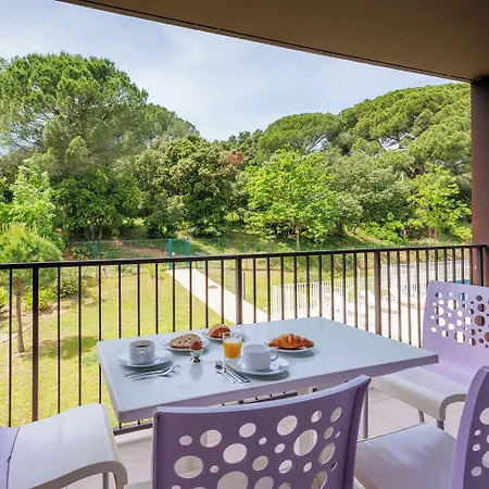 Residhotel Pont Du Gard Apart Otel 3*