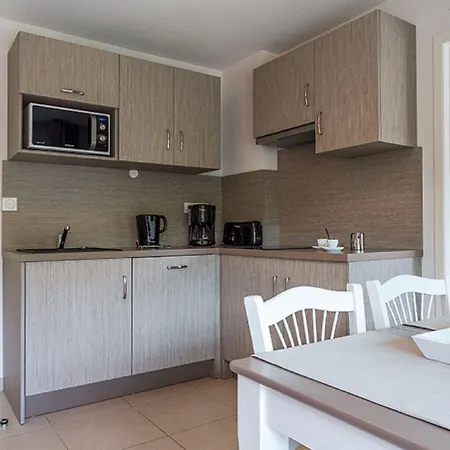Residhotel Pont Du Gard Aparthotel Remoulins