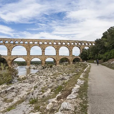 Residhotel Pont Du Gard Aparthotel