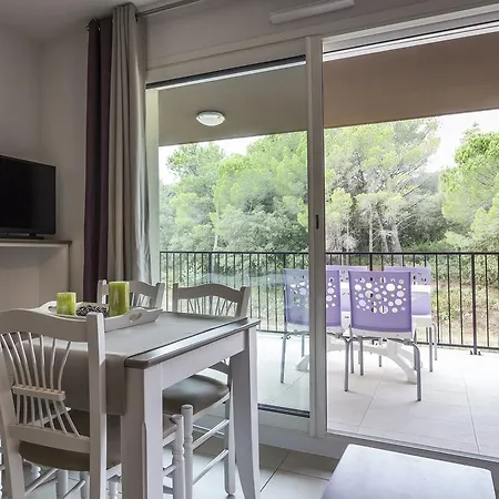 Residhotel Pont Du Gard 3*