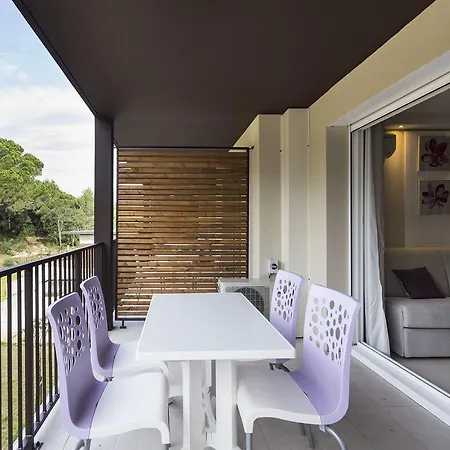 Appart hôtel Vacancéole - Résidence Pont Du Gard Remoulins