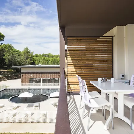 Residhotel Pont Du Gard 3*