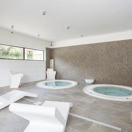 Aparthotel Residhotel Pont Du Gard Remoulins