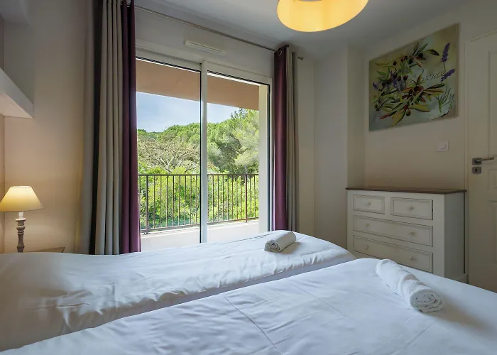 Apartmanhotel Residhotel Pont Du Gard Remoulins